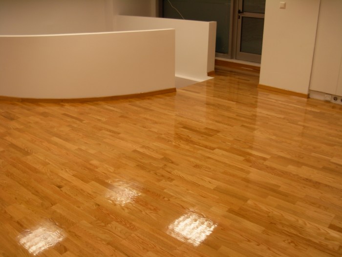 ΣΤΡΑΤΗ ΞΥΛΙΝΑ ΠΑΤΩΜΑΤΑ - ΞΥΣΙΜΟ ΚΑΙ ΓΥΑΛΙΣΜΑ ΗΜΙΜΑΣΙΦ ΔΑΠΕΔΩΝ