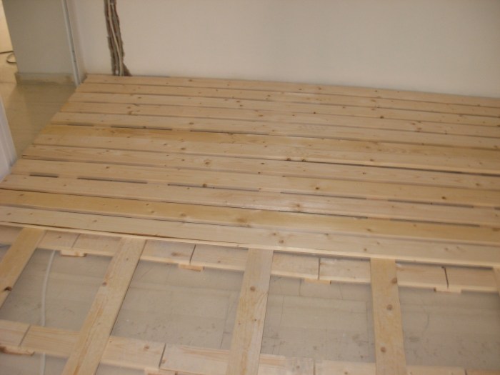 Ηρακλής Στρατής, Βόλος, ειδικό αθλητικό δάπεδο σε σχολή χορού