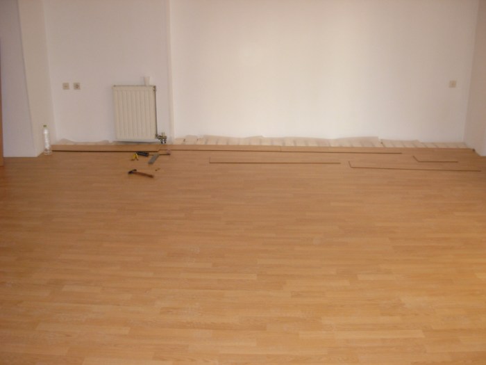 Ηρακλής Στρατής, Βόλος, ειδικό αθλητικό δάπεδο σε σχολή χορού