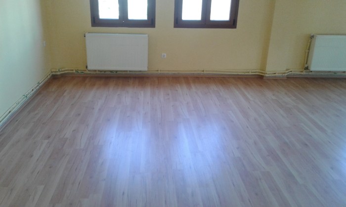 ΣΤΡΑΤΗ LAMINATES - ΠΟΛΙΤΙΣΤΙΚΟ ΚΕΝΤΡΟ ΦΙΛΥΡΟΥ